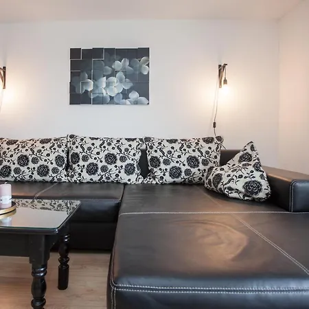 Welcome In - Neuastenbergerstrasse 4, Winterberg-neuastenberg Appartement *