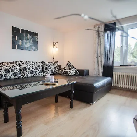 Welcome In - Neuastenbergerstrasse 4, Winterberg-neuastenberg Apartment *
